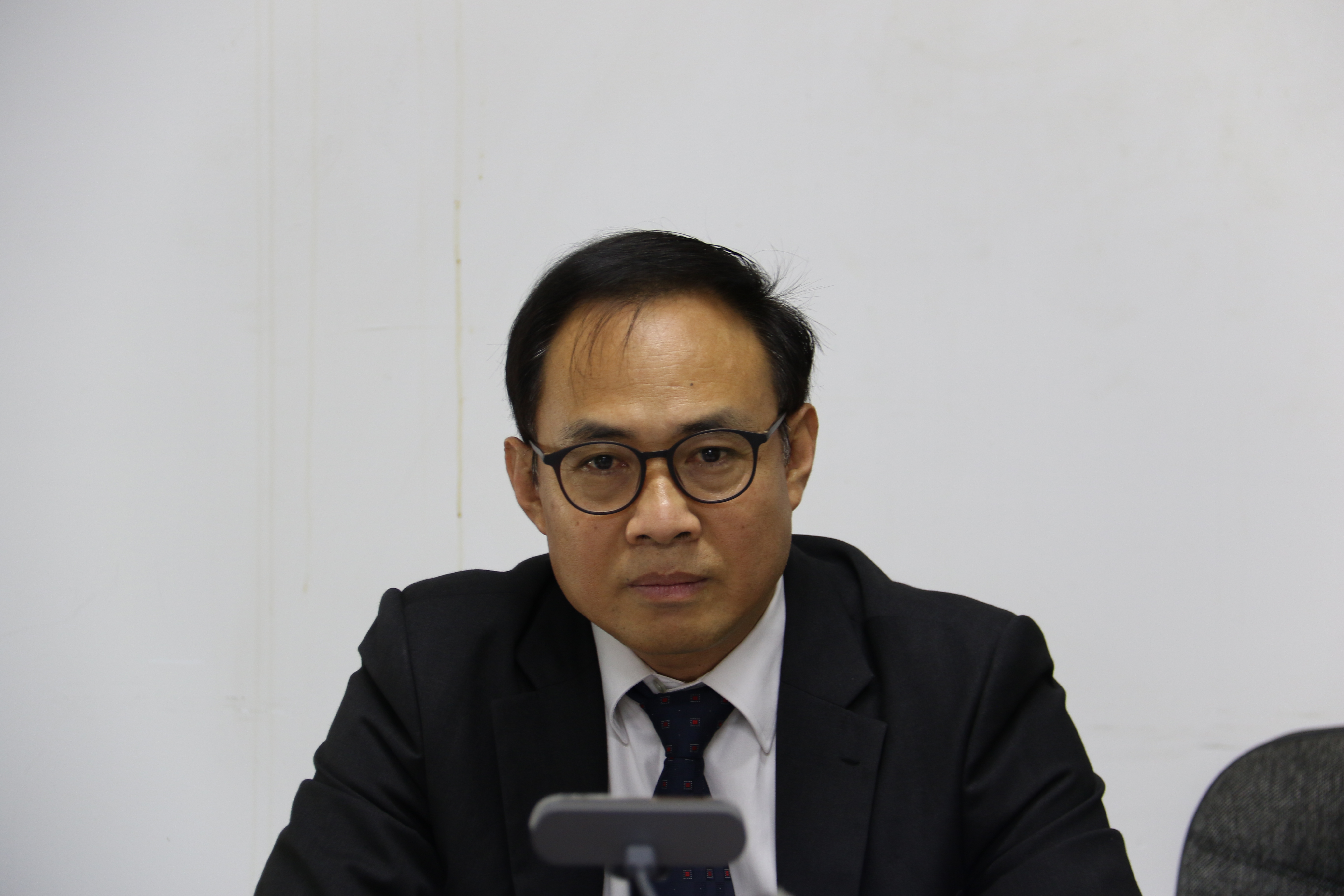 Video conference meeting between H.E. Im Sour and Mr. Wattanwit Gajaseni