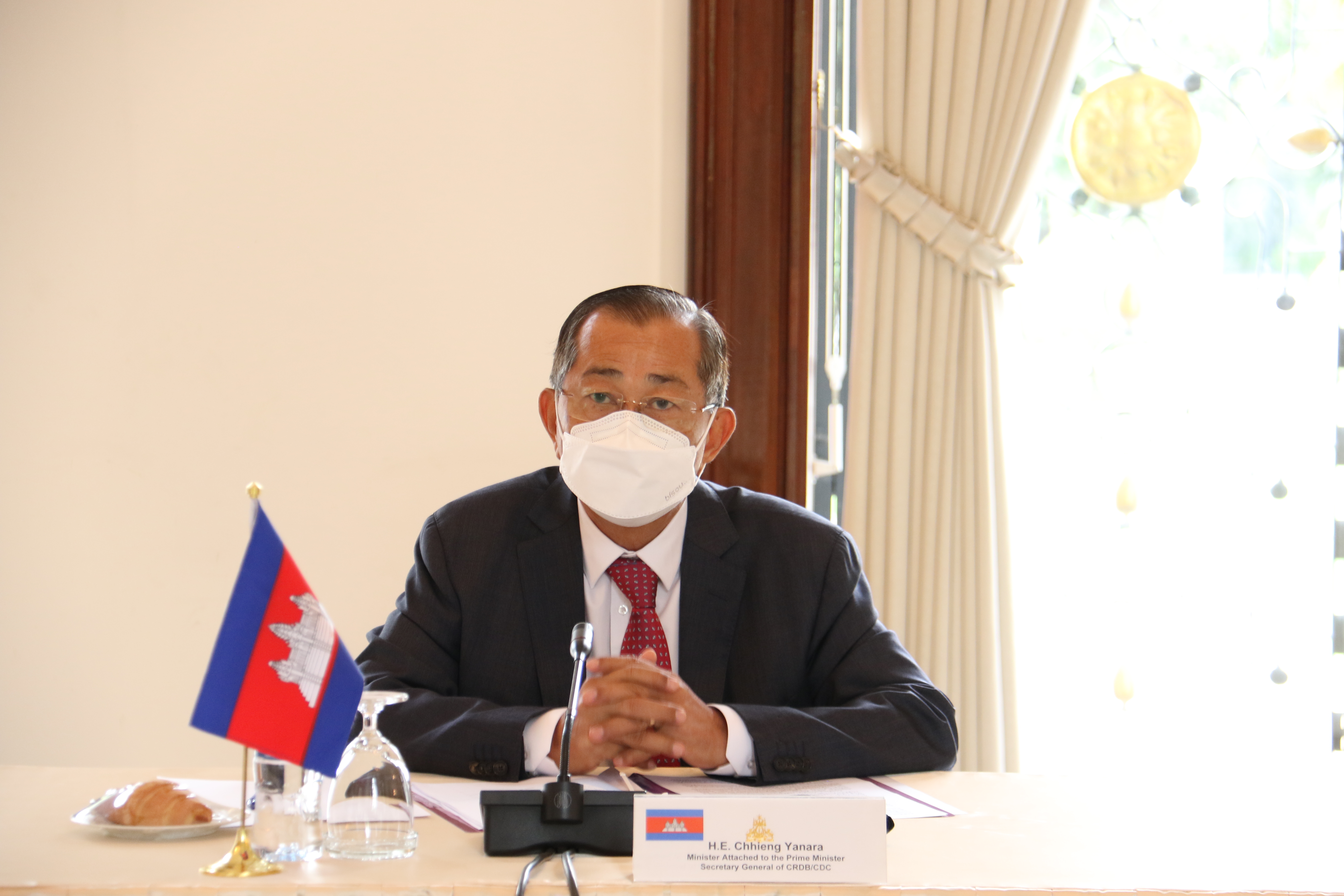 Courtesy Meeting between H.E. Minister Chhieng Yanara and Mr. Jechul Yoo